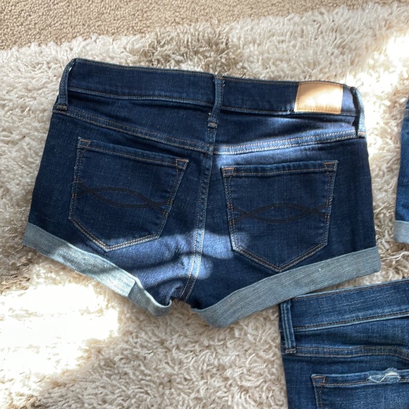 A&f size 2 shorts three pair jean stretchy shorts - Picture 2 of 6